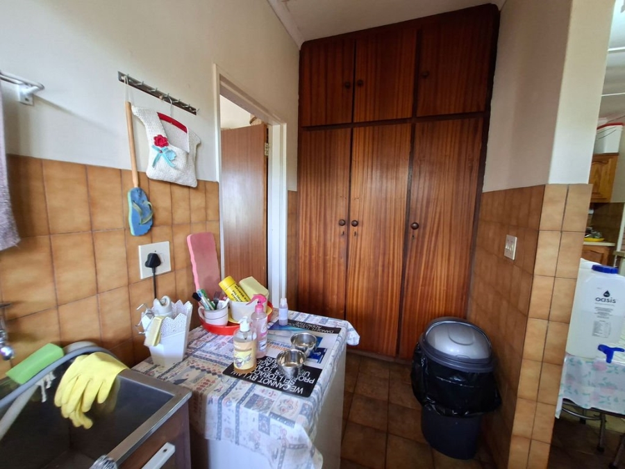 4 Bedroom Property for Sale in Vanrhynsdorp Western Cape